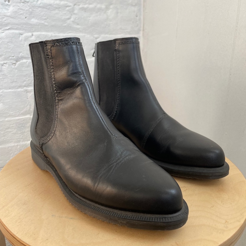 Dr Martin  Zillow Temperley in Black